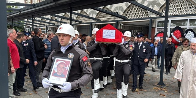 Rize’de hayatını kaybeden polis memuruna veda