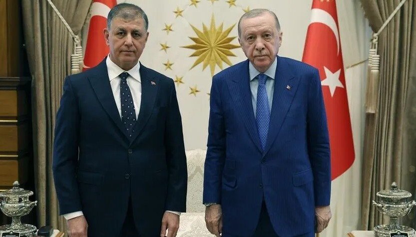AK Partili İnan'dan dikkat çeken paylaşım! Herkesin aklına 'Cemil Tugay' geldi
