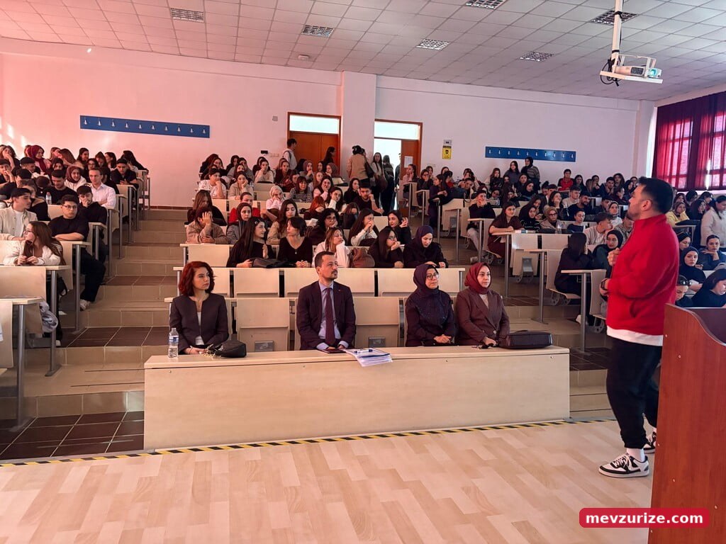 HİSARCIK MYO’DA GENÇLİK MERKEZİ FAALİYETLERİ TANITILDI