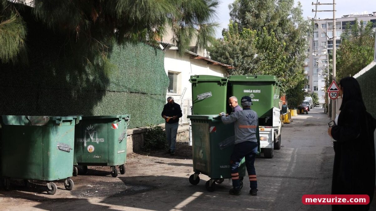 Karabağlar’da çöp konteynerleri yenileniyor