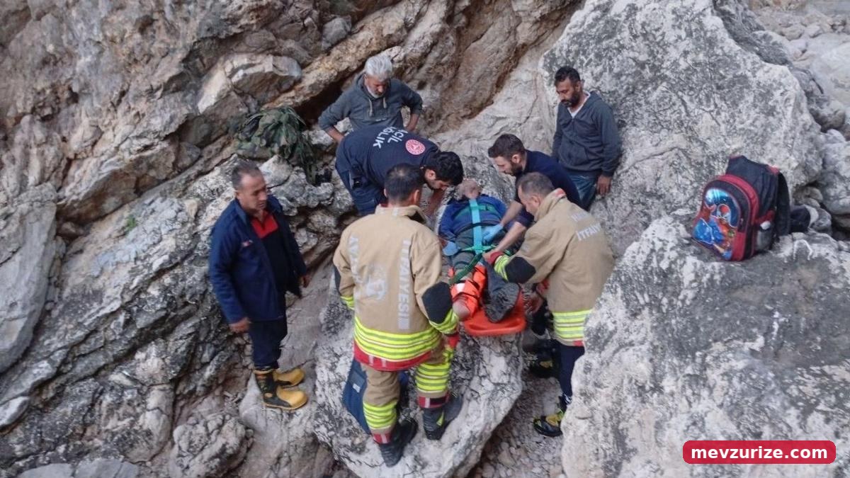 Kayalıklardan düştü: Böyle kurtarıldı