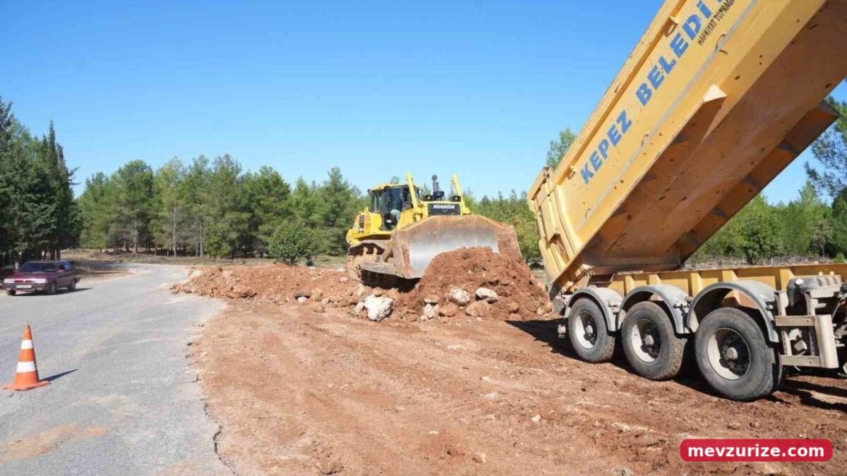 Kepez Belediyesi’nden Aktoprak Mahallesi’nde yol düzenlemesi