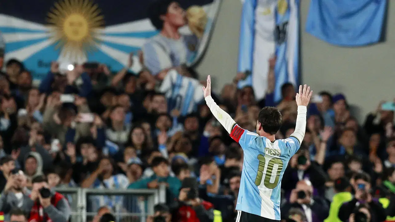 Messi'den Arjantin'e görkemli veda: Gözyaşları geceye damga vurdu