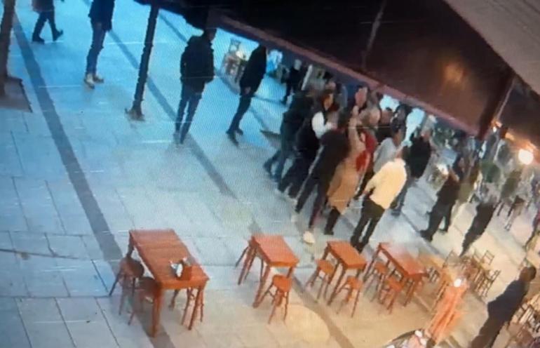 Sakarya’da çay ocağından çıkan 16 yaşındaki kıza sokak ortasında saldırı Şüpheli vatandaşın gazabına uğradı