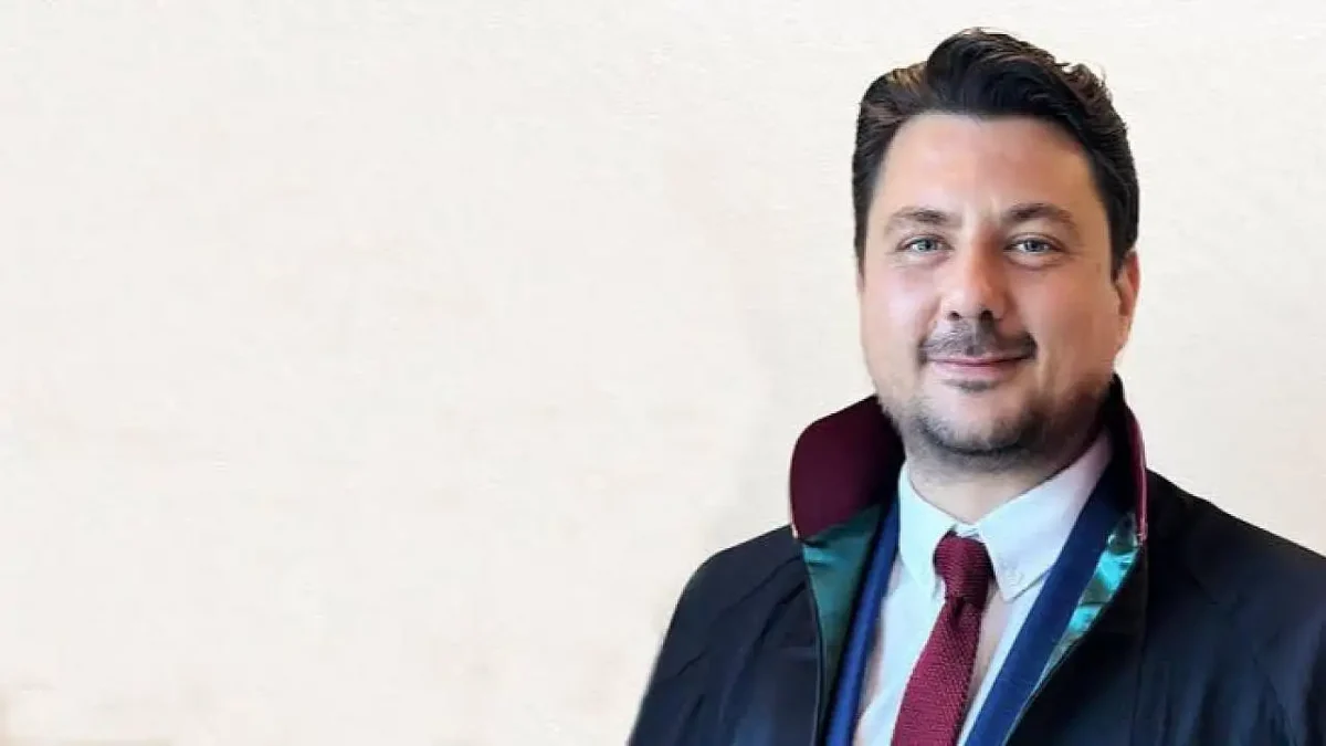 Serhat Sökmen kimdir? Avukat Serhat Sökmen CHP'li mi? İzmir Barosu Başkanı kim oldu?