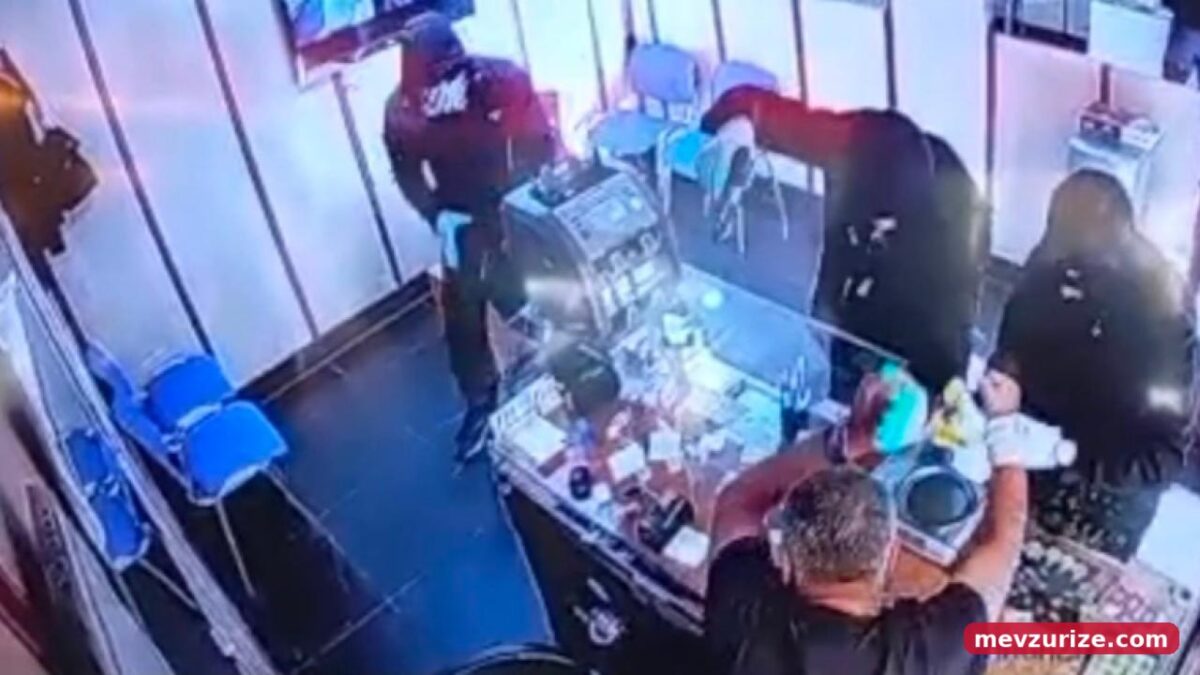 Silahlı ve Biber Gazlı Kuyumcu Soygunu: 5.6 Milyon TL'lik Altın Çaldılar