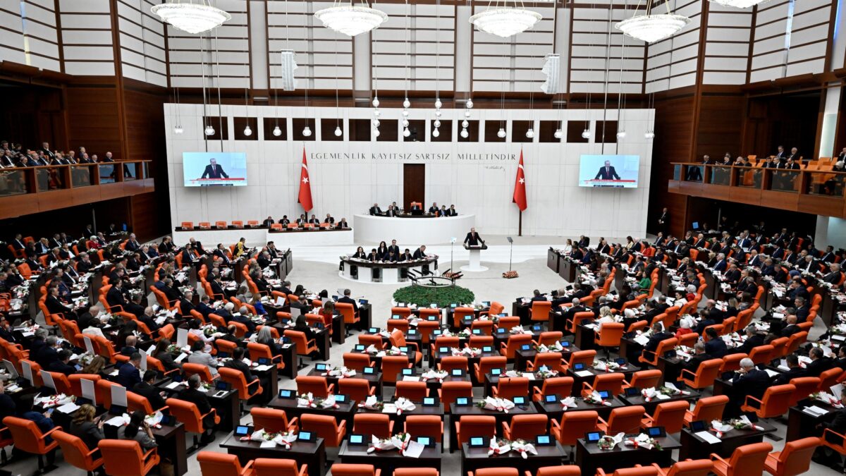 TBMM'de bu hafta: Fonların tasfiyesiyle ilgili kanun teklifi görüşülecek, 2027 bütçe teklifi komisyona sunulacak
