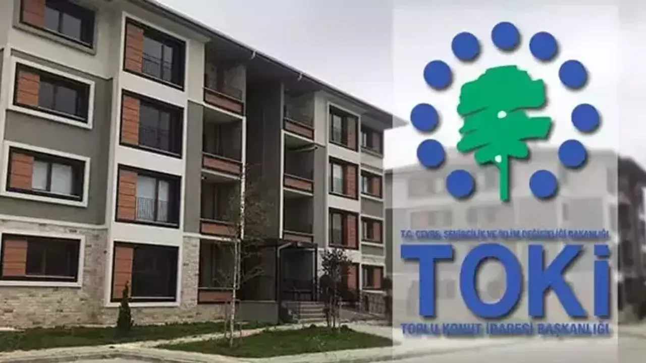 TOKİ İstanbul kiralık konut kura tarihi açıklandı mı?TOKİ İstanbul 1.071 kiralık konut kura çekimi için Ekim 2026 işaret edilirken kesin gün ve saat bilgisi henüz açıklanmış değil. Kura takvimi yayımlandığında başvuru sahipleri çekiliş tarihini ve sonuç sorgulama sürecini TOKİ’nin resmi internet sitesi ile e-Devlet üzerinden takip edebilecek. Yeni bir duyuru yapılması halinde kura sürecine ilişkin ayrıntılar da netlik kazanacak.