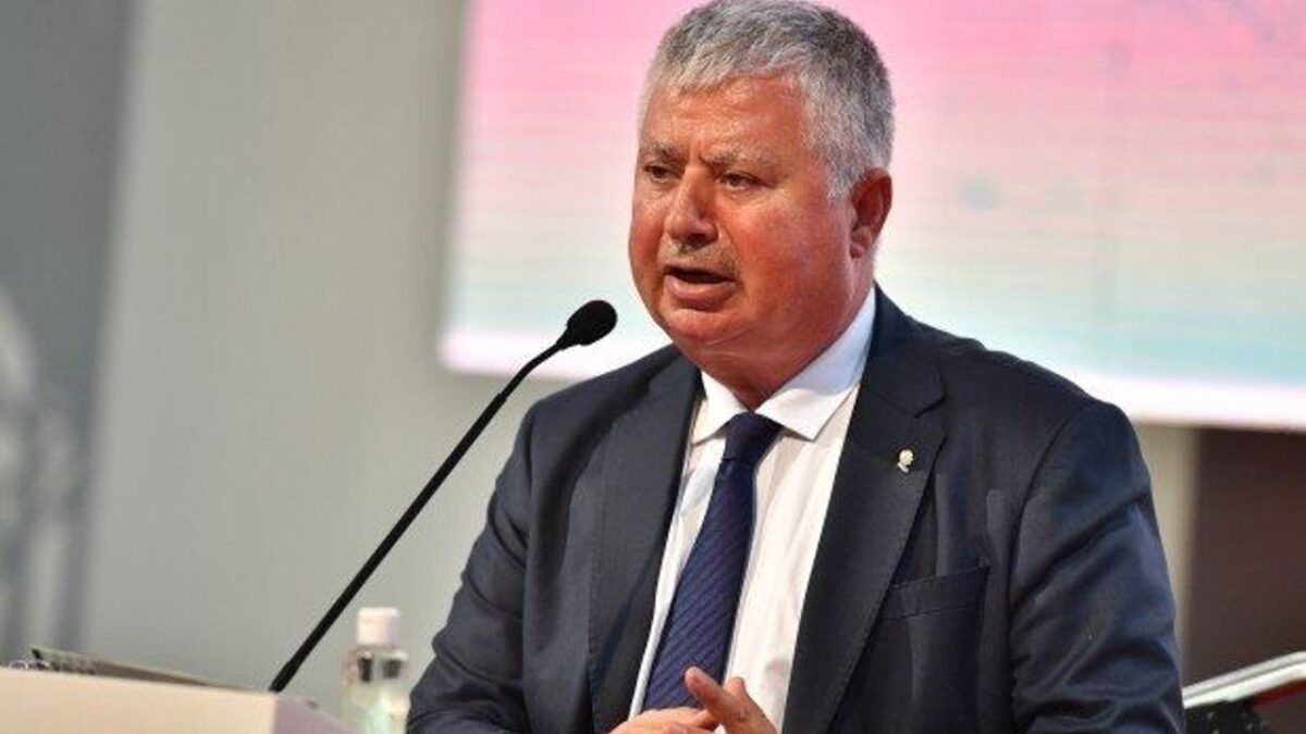 Tugay ile birlikte istifa etmişti: Özuslu kararını verdi!