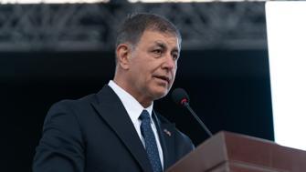 Ahmet Hakandan Cemil Tugay üzerinden dikkat çeken çıkış: Onlar da dönüverdi”
